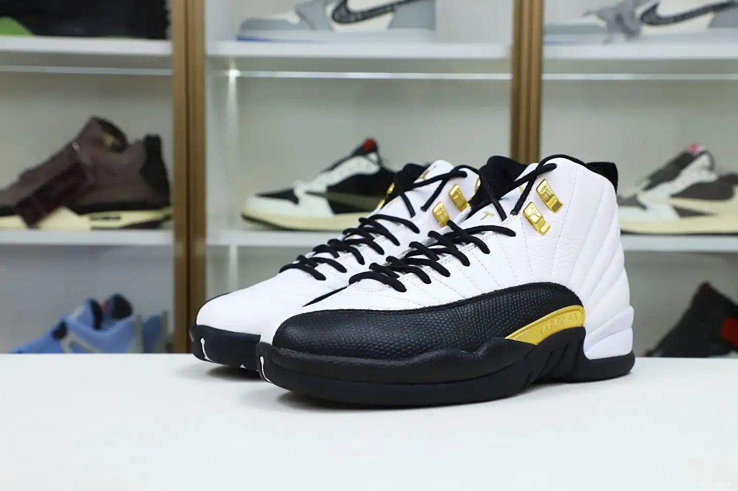 JORDAN AIR 'ROYALTY' RETRO Kimikick 12 0531